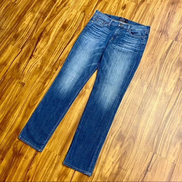LUCKY BRAND SWEET STRAIGHT MID-RISE Size 10 - Picture 4 of 16